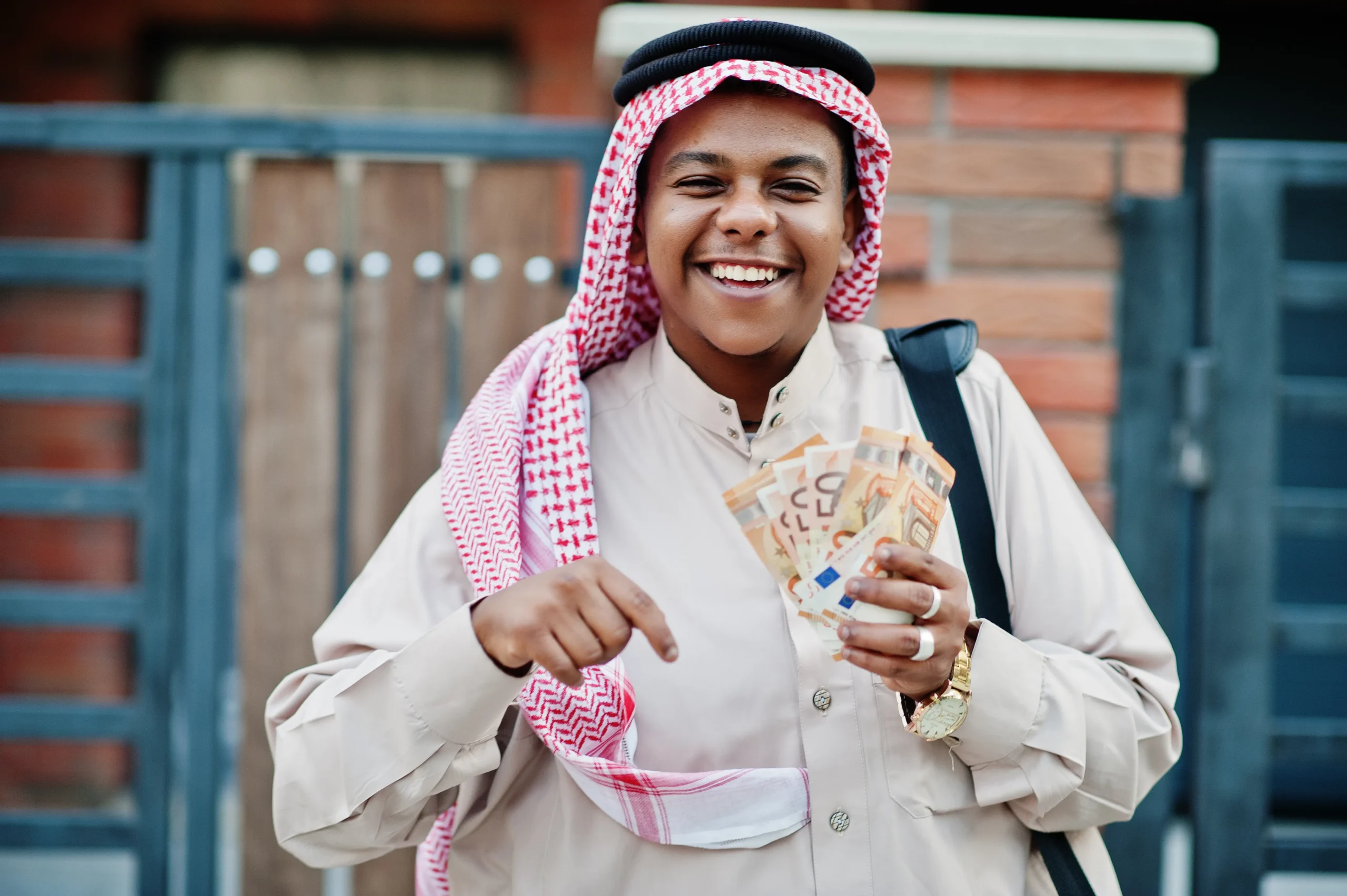 تجنيس أبناء السعوديات المتزوجات من أجانب